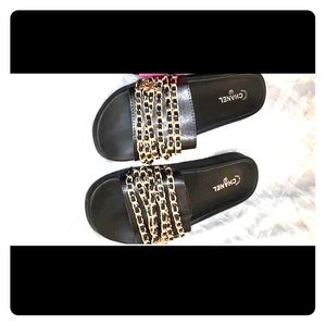 Slides size 38